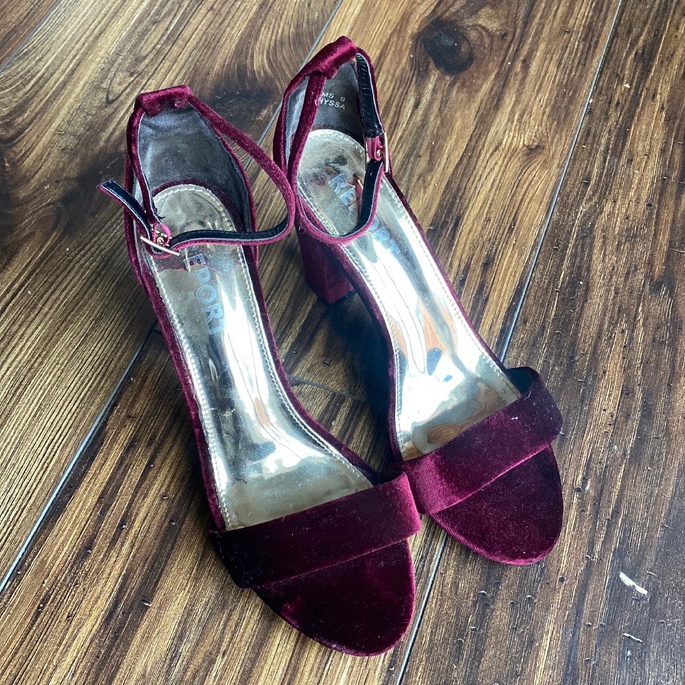 Report heels